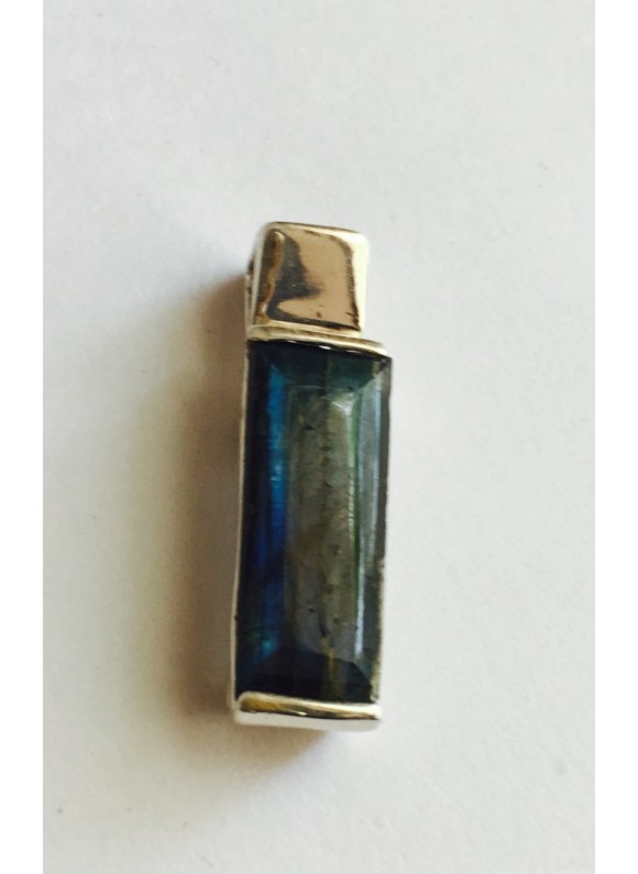 925 Sterling silver Labradorite Pendant